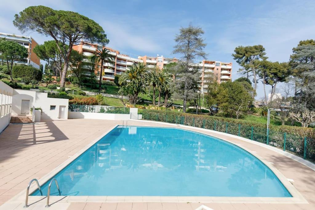 Domaine Des Palmiers - Piscine- Parking - Tennis - Clim Cannes Eksteriør billede